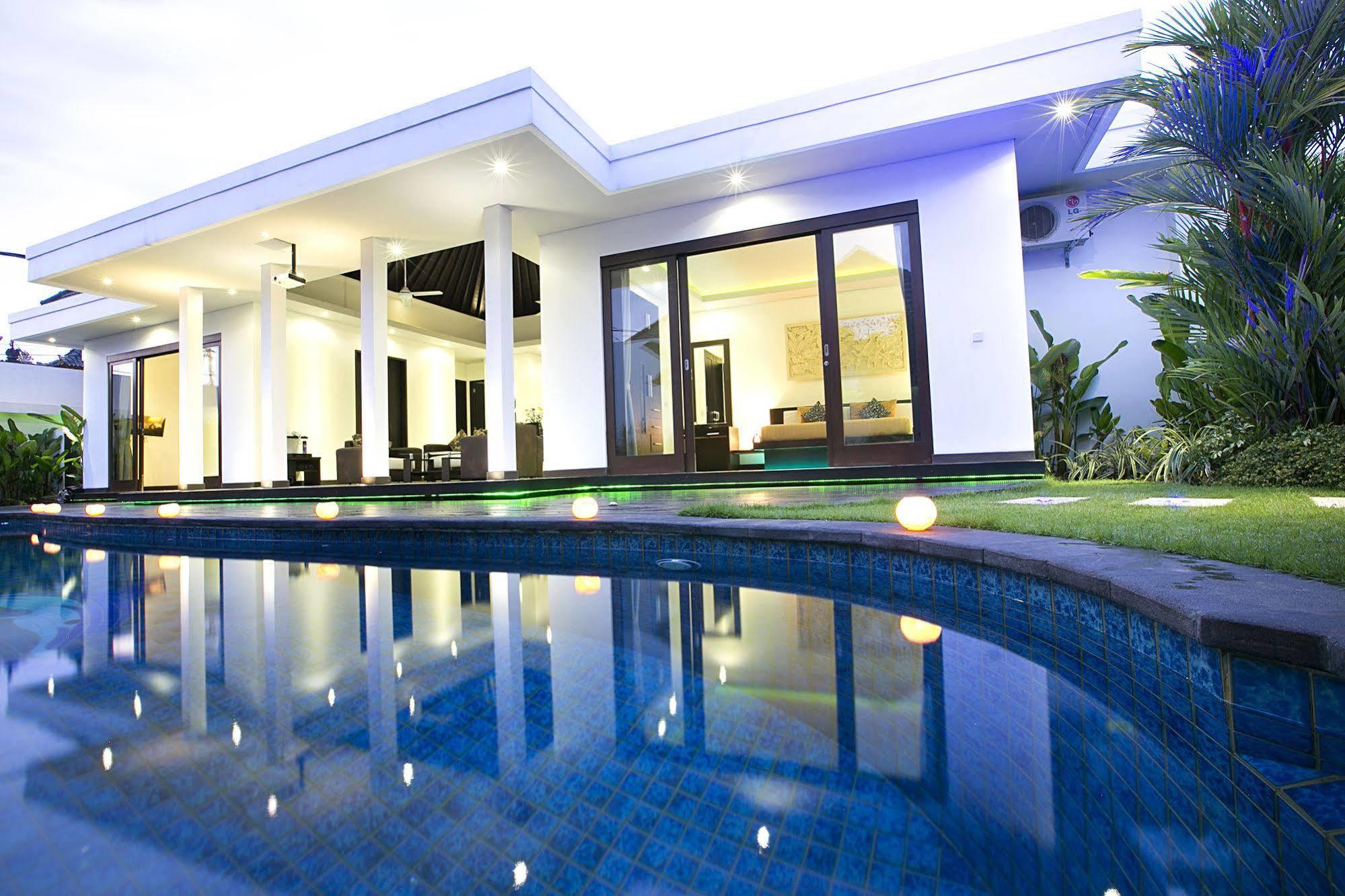 D&G Villas Nusa Dua  Exterior foto