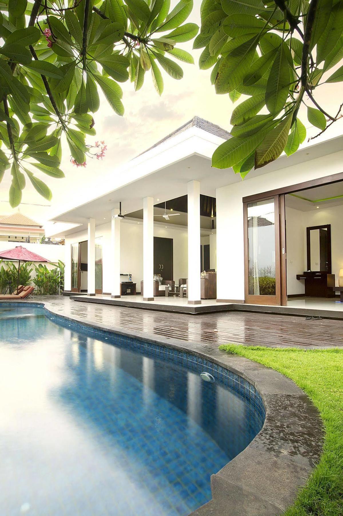 D&G Villas Nusa Dua  Exterior foto